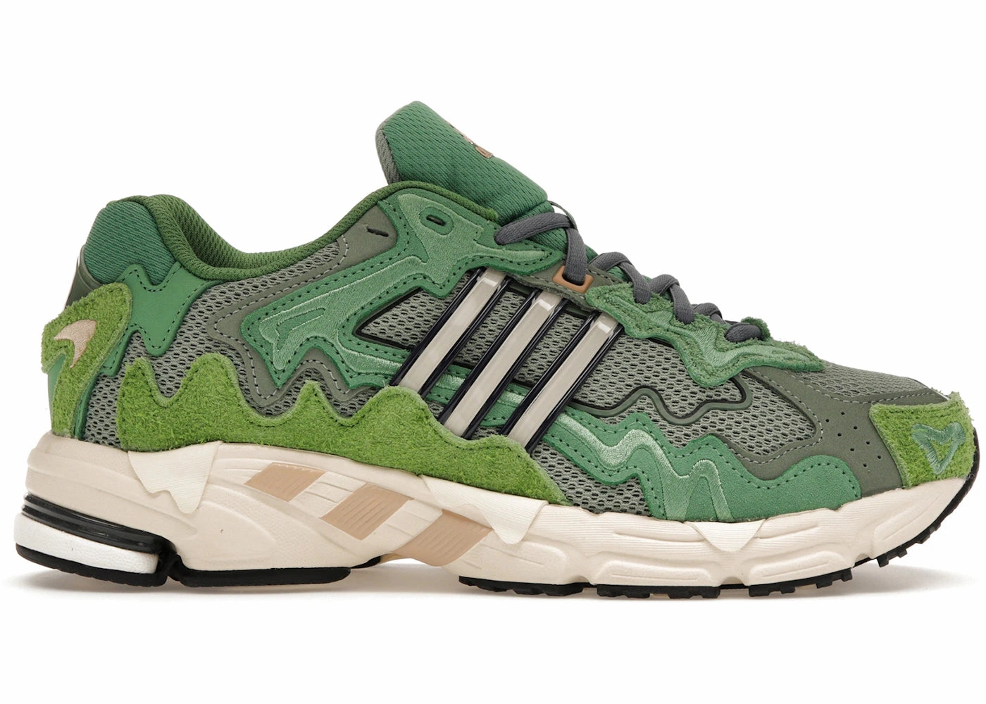 Chic Look Core Comfort adidas Response CL Bad Bunny Boston Day