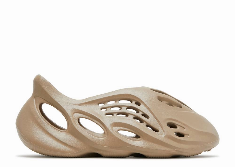 Flexible Material Adidas Yeezy Foam RNNR Mist