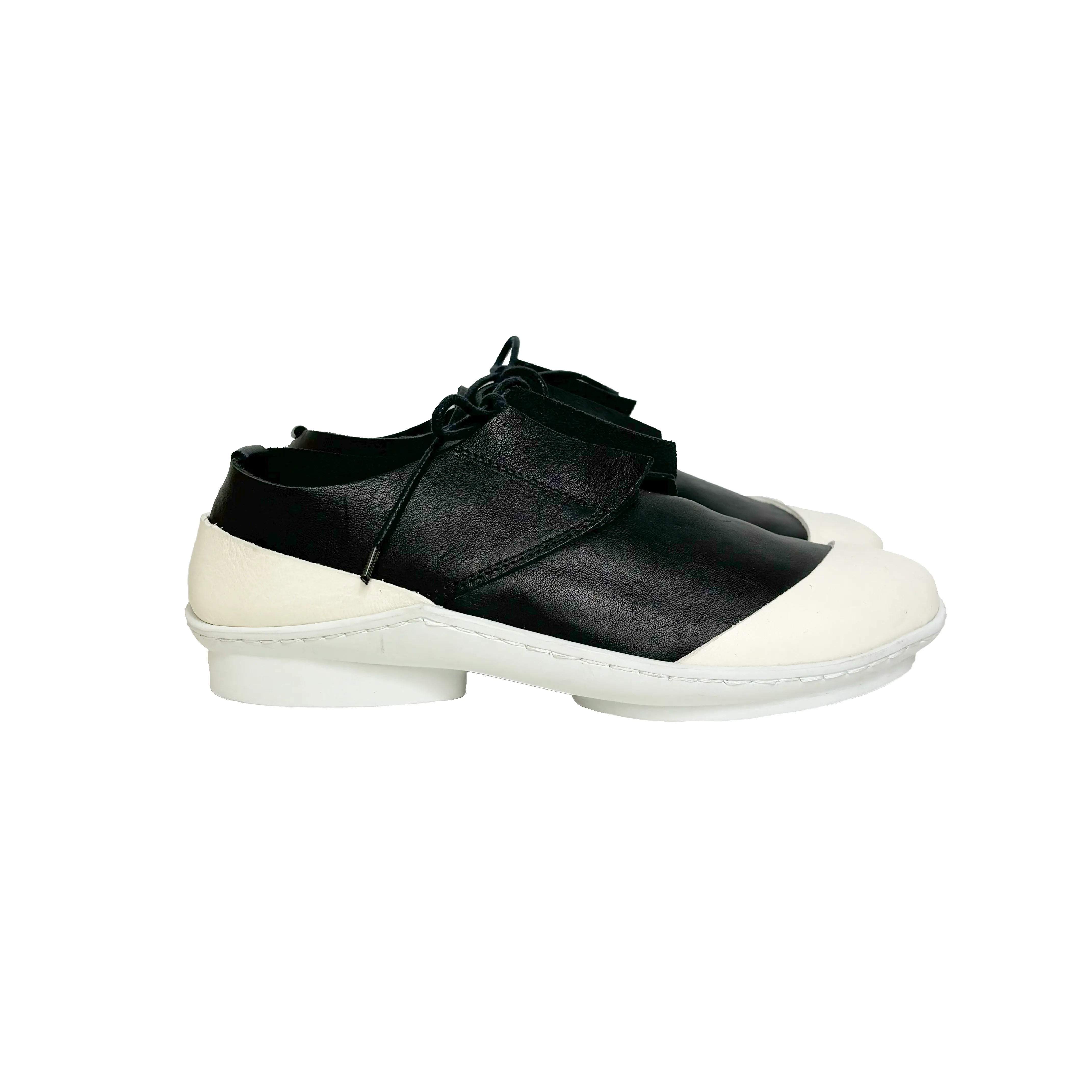 "MOBY" LACE-UP SHOES