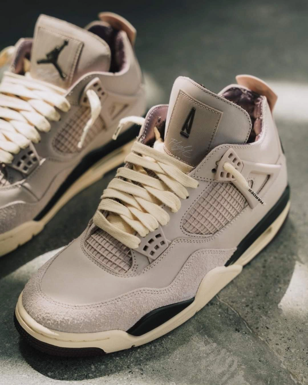 Jordan 4 Retro OG SP A Ma Mani??re While You Were Sleeping Balance - support book - themed running gear