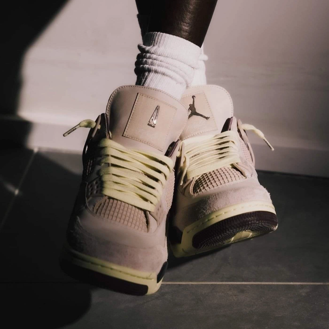 Jordan 4 Retro OG SP A Ma Mani??re While You Were Sleeping Gym ready