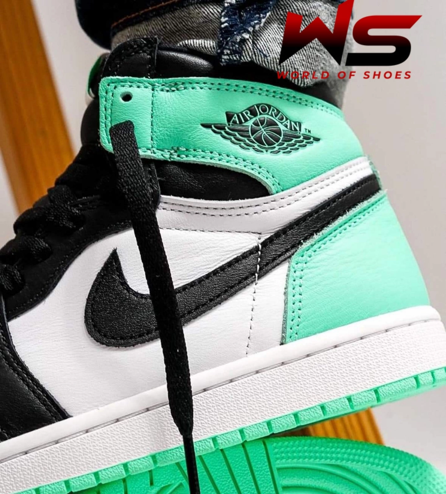 Non Slip Inner Sock Modern Fit Jordan 1 Retro High OG Green Glow