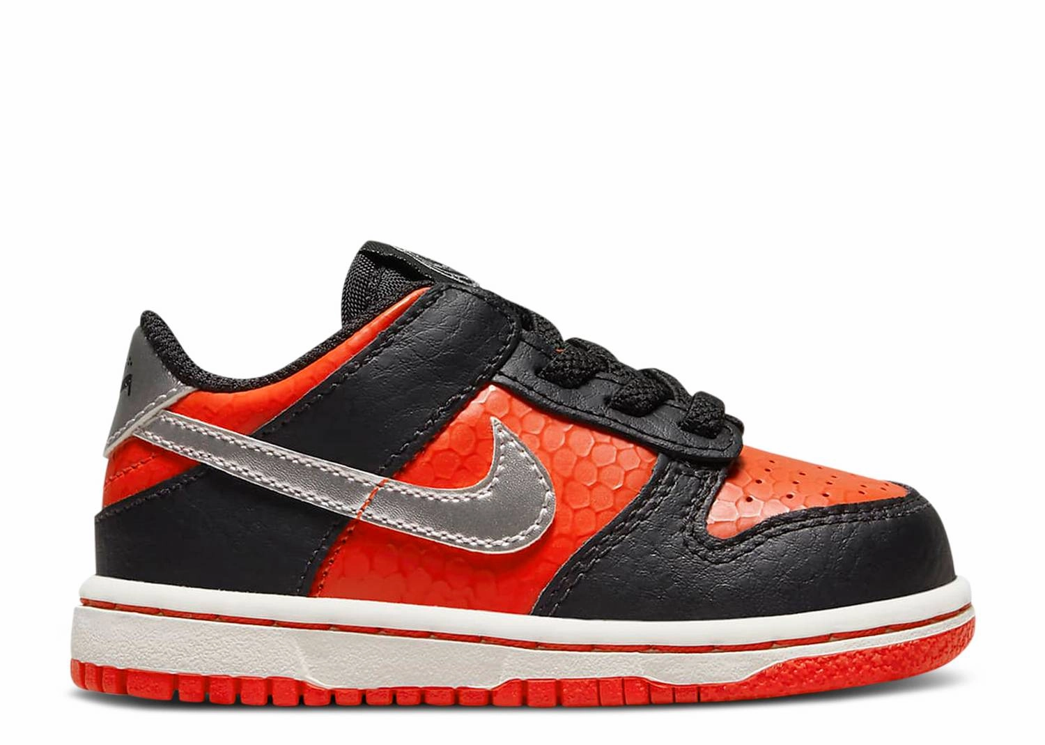 Nike Dunk Low TD "Martian" (Myrtle Beach Location) lightweight foam shoe material ventilation - technology