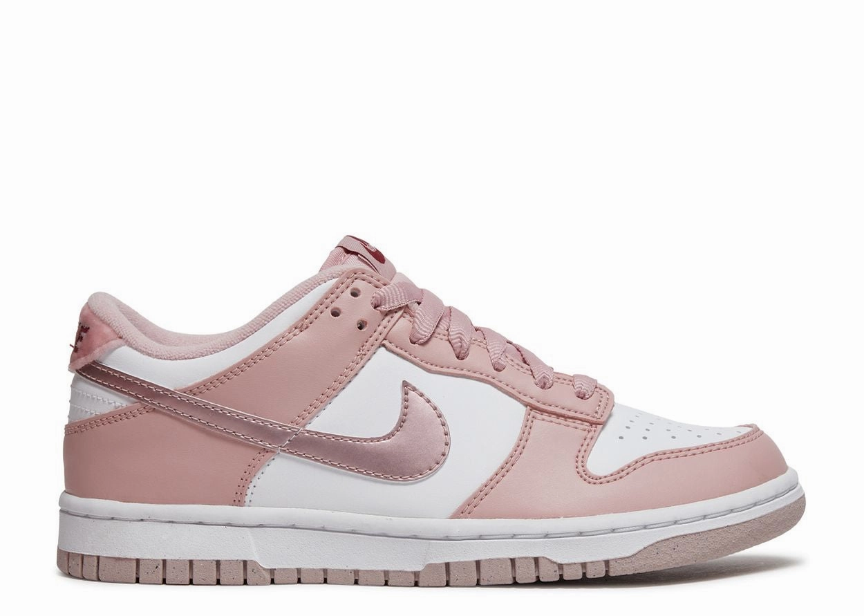 aerobic - specific shoes smart watch Nike Dunk Low GS "Pink Velvet" (Wilmington Location)