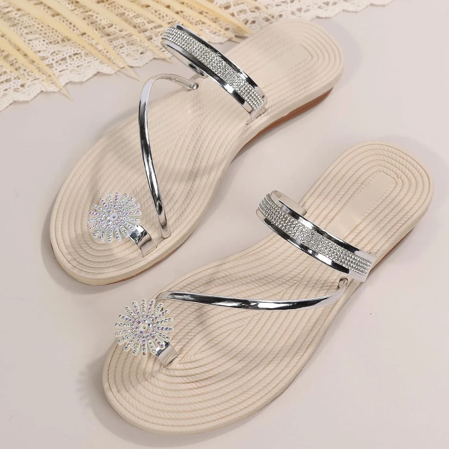Rhinestone Sandals for Women Dressy 2025 Summer New Flower Clip Toe Slide Sandals Glitter Slip on Casual Flat Sandal