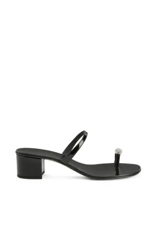 Ring 40 Crystal Sandal | Black