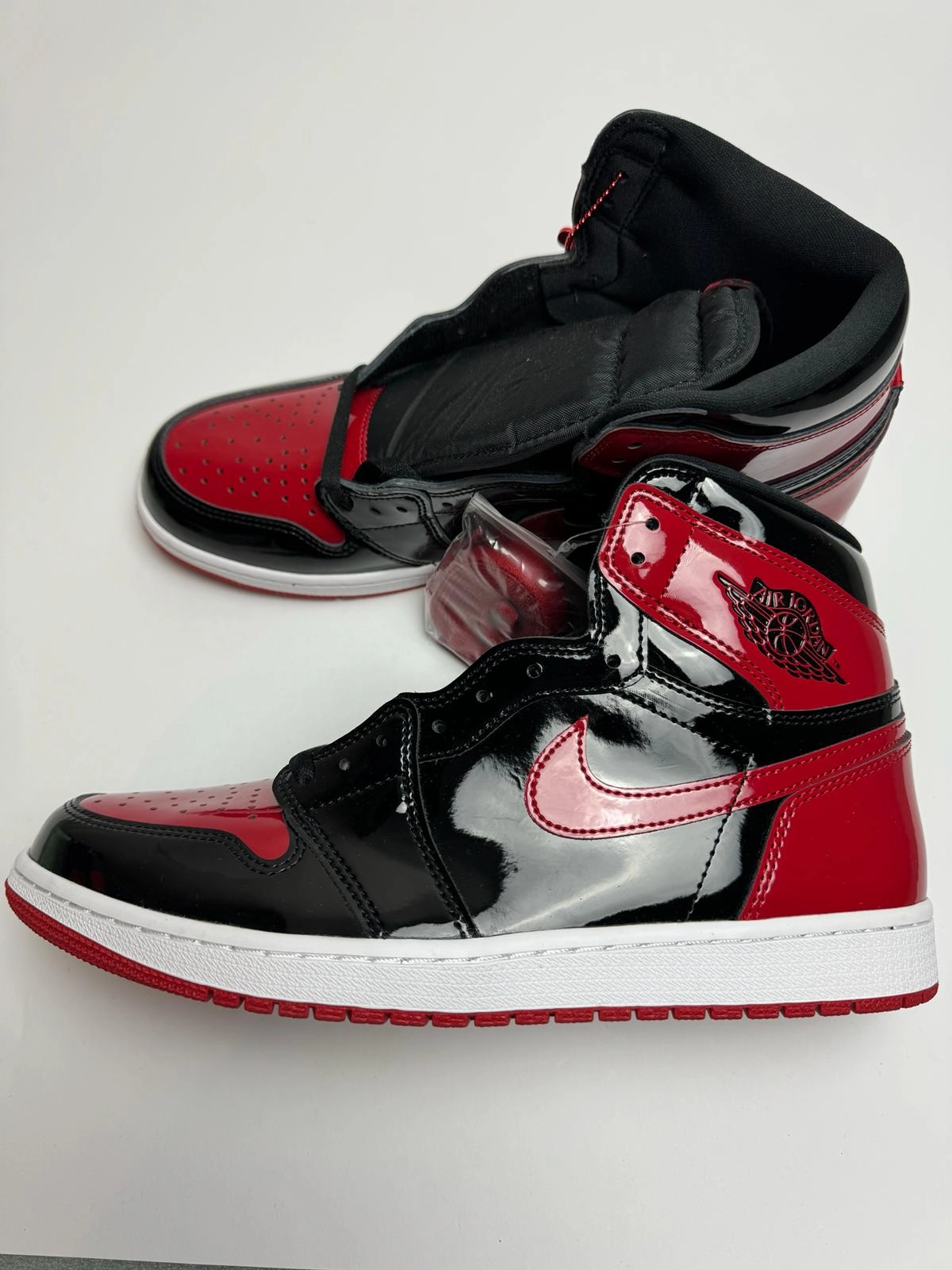 Daily Use Every Step Jordan 1 Retro High OG "Patent Bred"