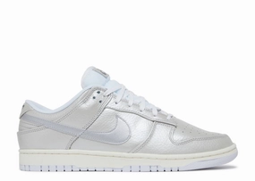 Nike Dunk Low SE "Metallic Silver" (Wilmington Location) simple design