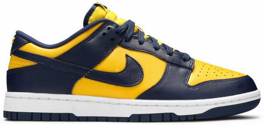 Dunk Low 'Michigan' 2021 Male runner hiking - like running shoes