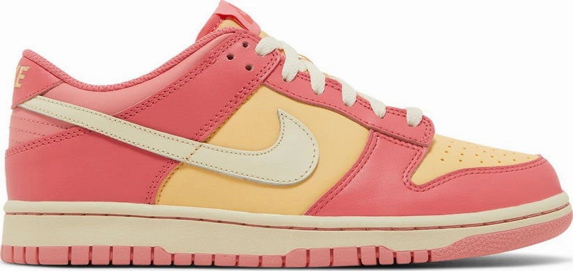 humid - climate running shoes Dunk Low 'Strawberry Peach'