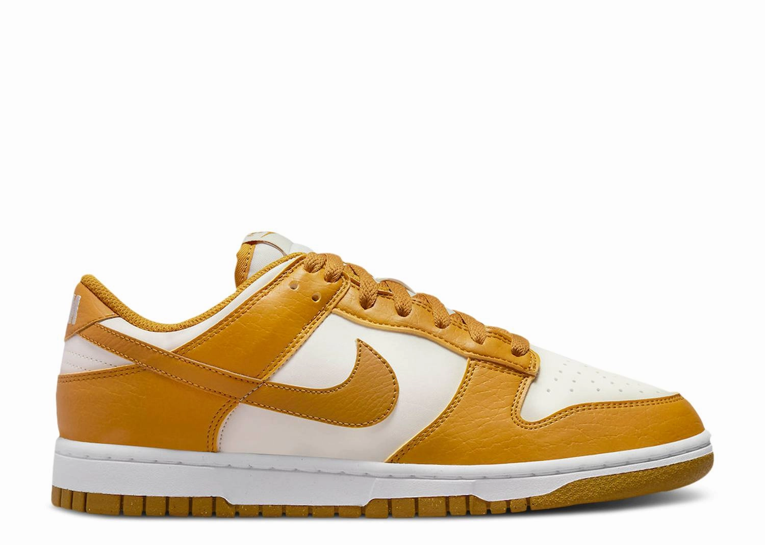 Wmns Nike Dunk Low Next Nature "Curry" (Myrtle Beach Location) foam insole shoes