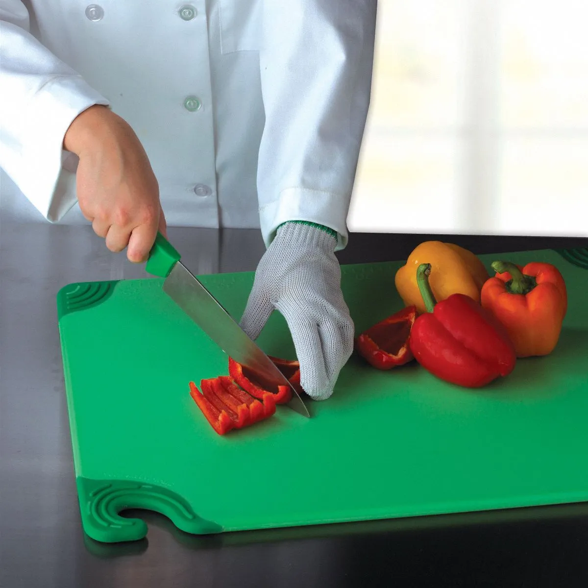 San Jamar Cutting Board, Co-Polymer, Green, 15" Length, 20" Width, 1/2" Thickness - CBG152012GN