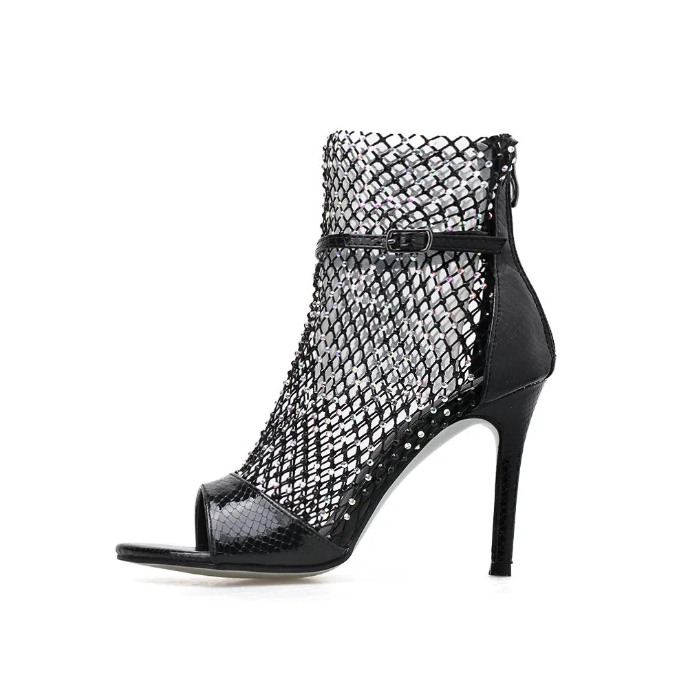 Scaevola Hollow-out Ankle Boots