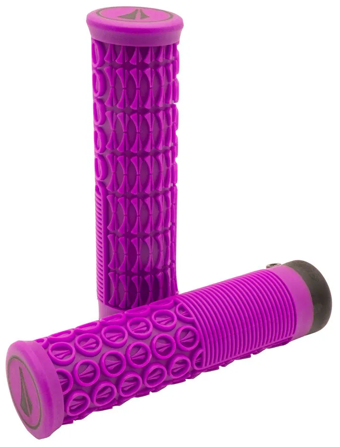 SDG Thrice Grip