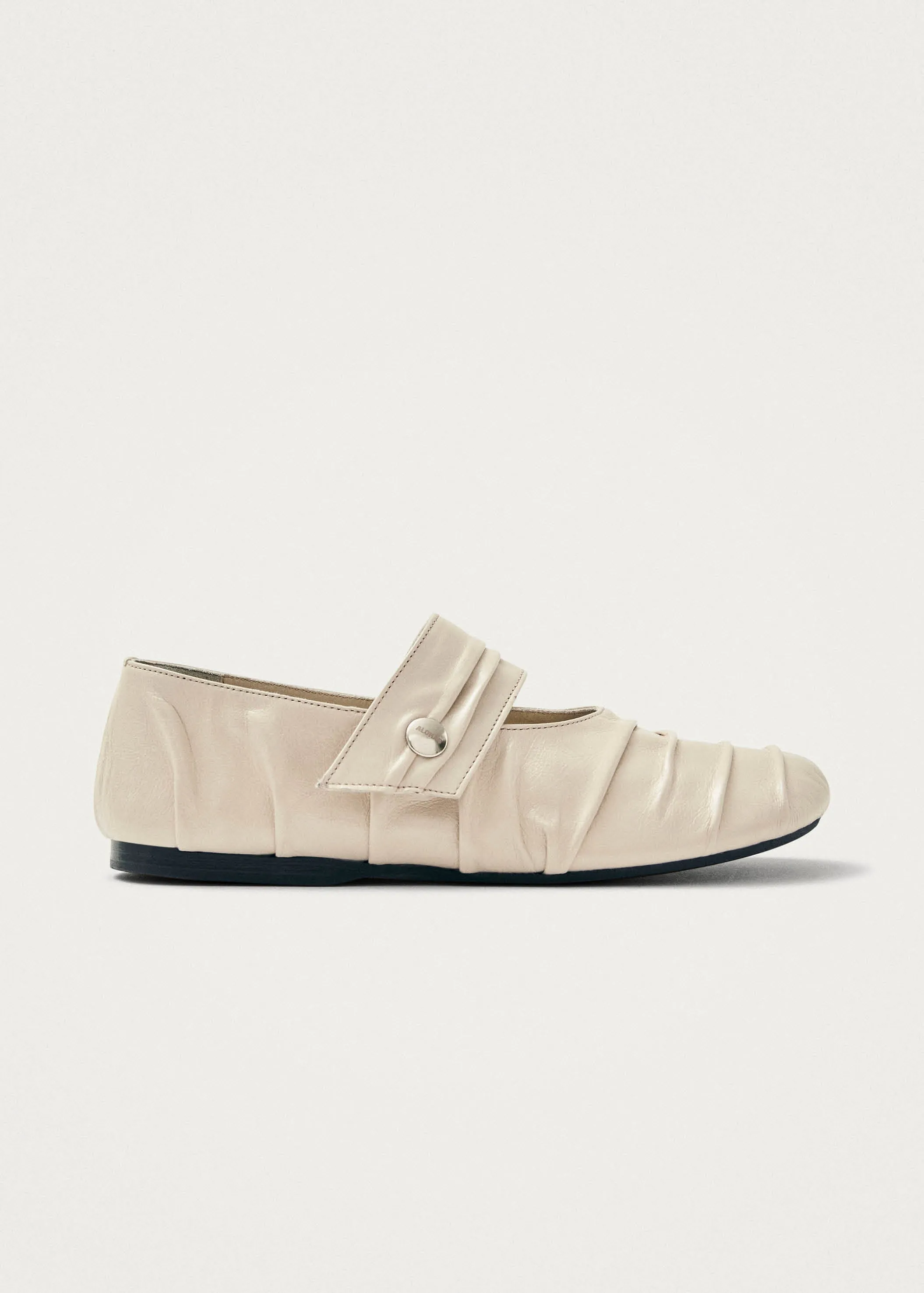 Shay Cream Leather Ballet Flats