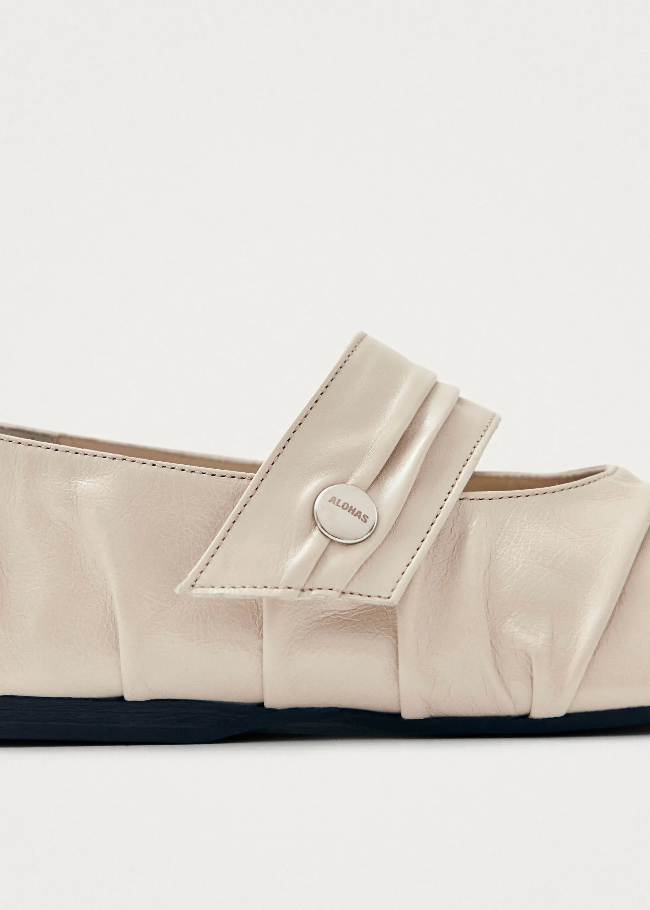 Shay Cream Leather Ballet Flats