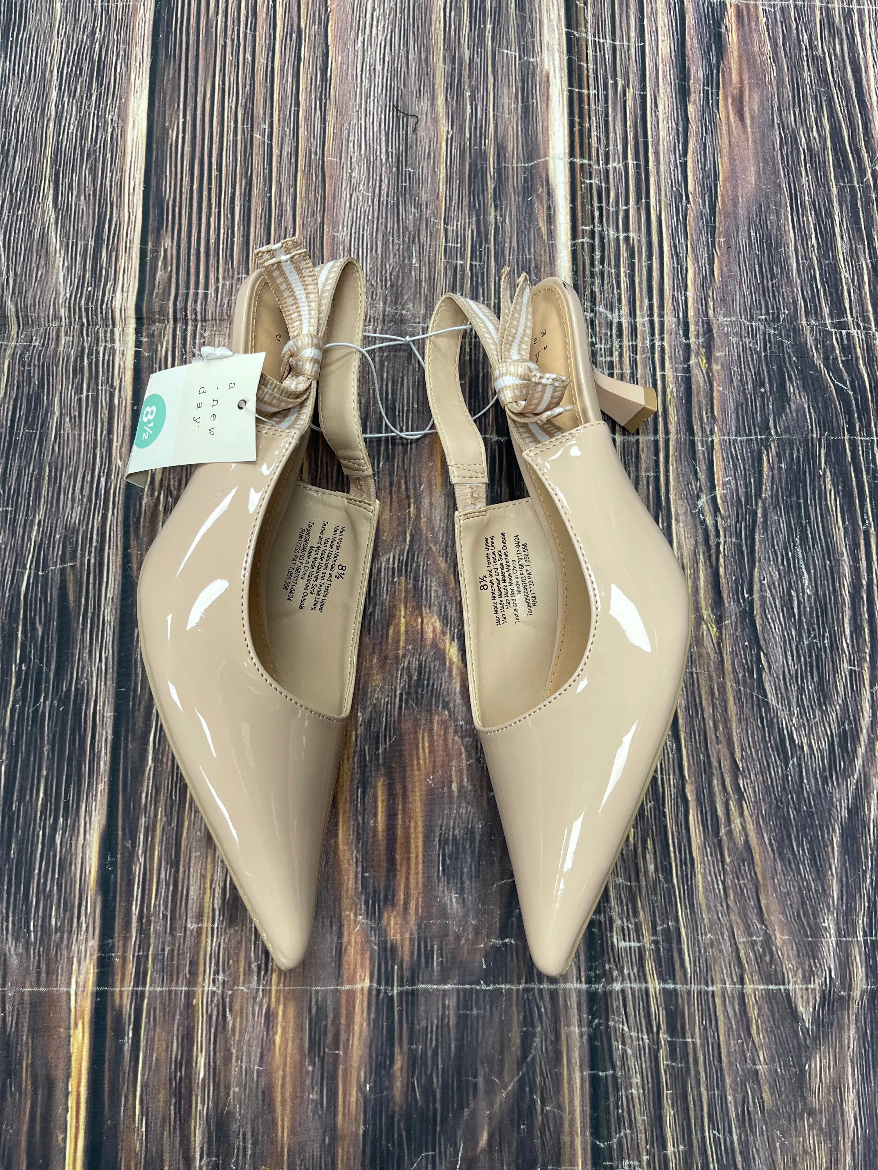 Shoes Heels Kitten By A New Day In Tan, Size: 8.5