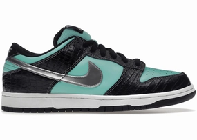 Performance-driven Moisture control Nike SB Dunk Low Diamond Supply Co. (Preowned Size 8.5)