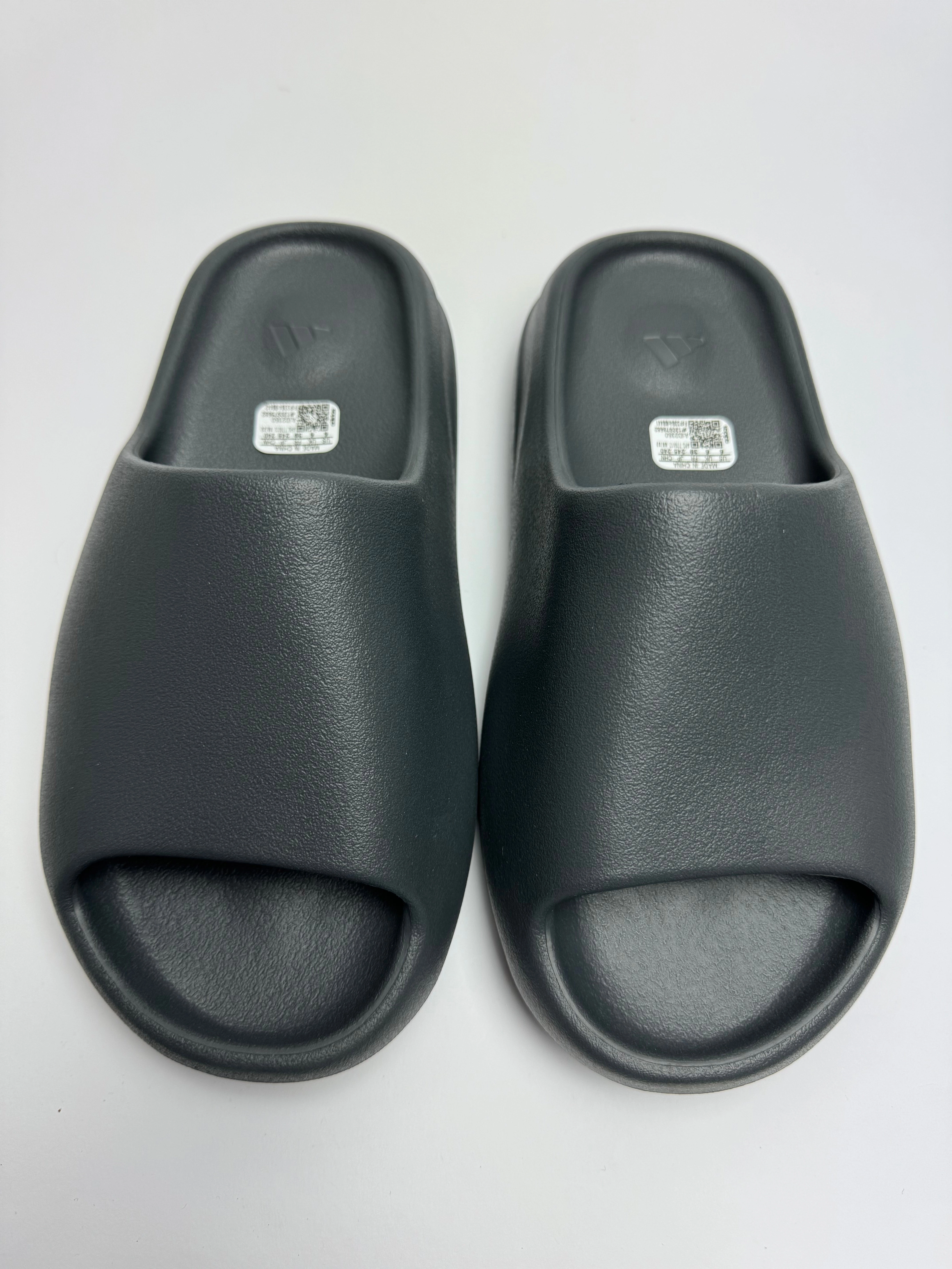 Yeezy Slide "Slate Grey" Hook And Loop Slip On Style