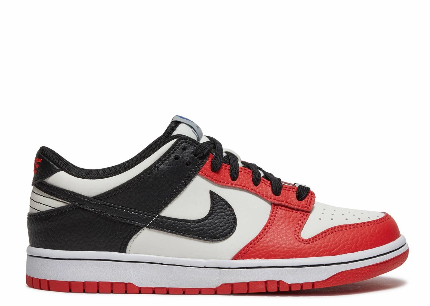 cross - country meet running wear 10K Nike Dunk Low EMB GS "75th Anniversary Bulls" (Wilmington Location)