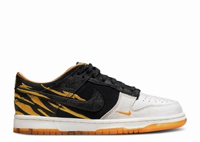 packable running shoes Nike Dunk Low GS "Year Of The Tiger" (Myrtle Beach Location)
