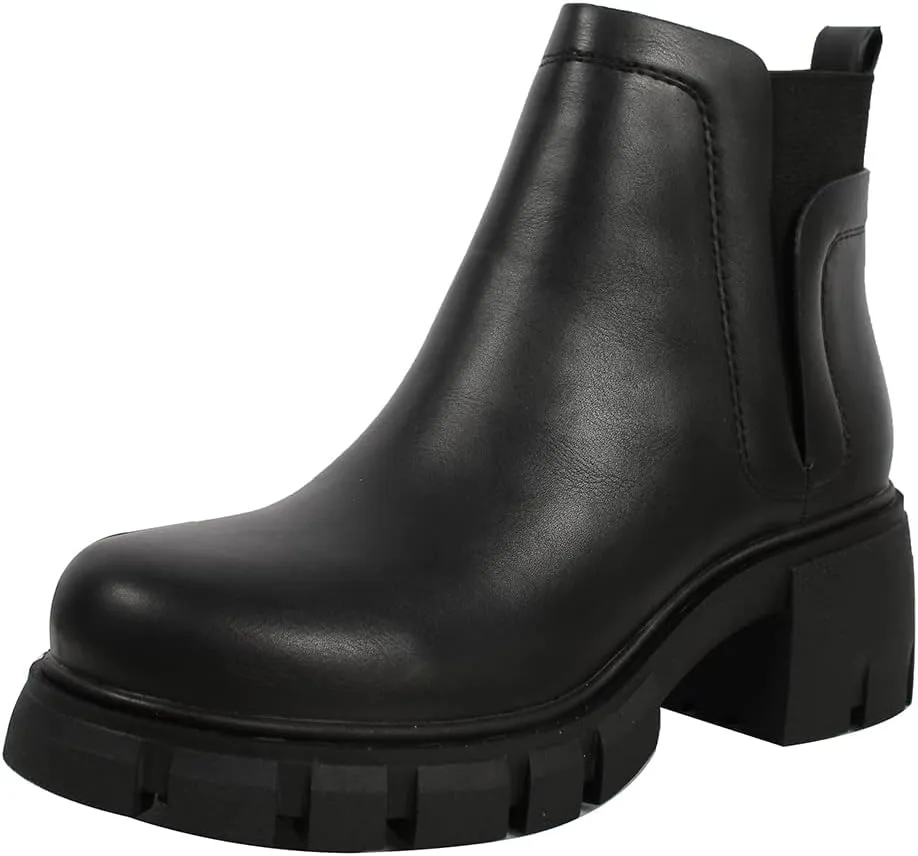 Soda Women's Faux Leather Chelsea Pull On Lug Ankle Boots