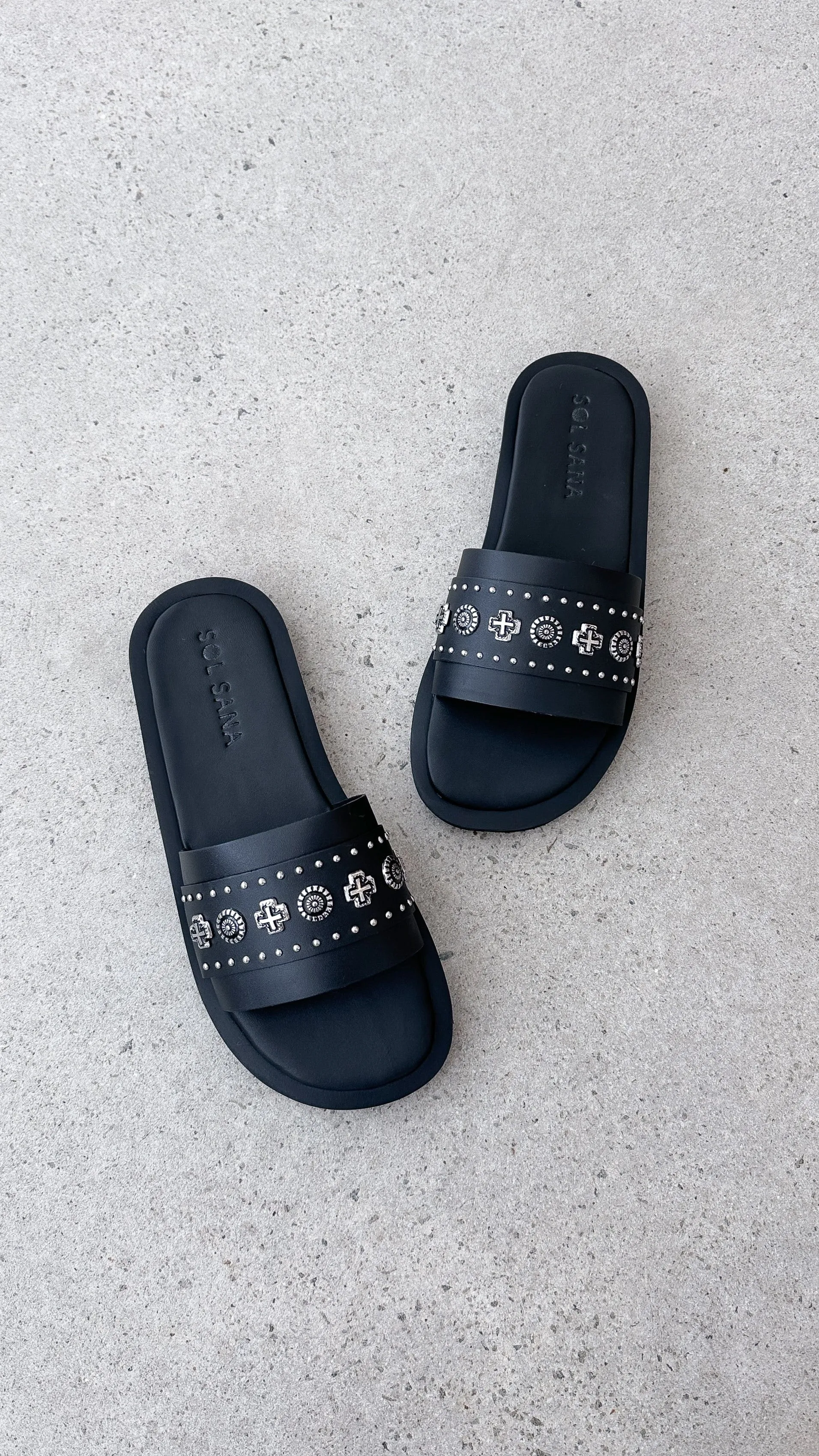 Sol Sana Cleo Slide - Black / Silver