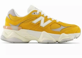 Simple Edge Walk Flow New Balance 9060 Varsity Gold