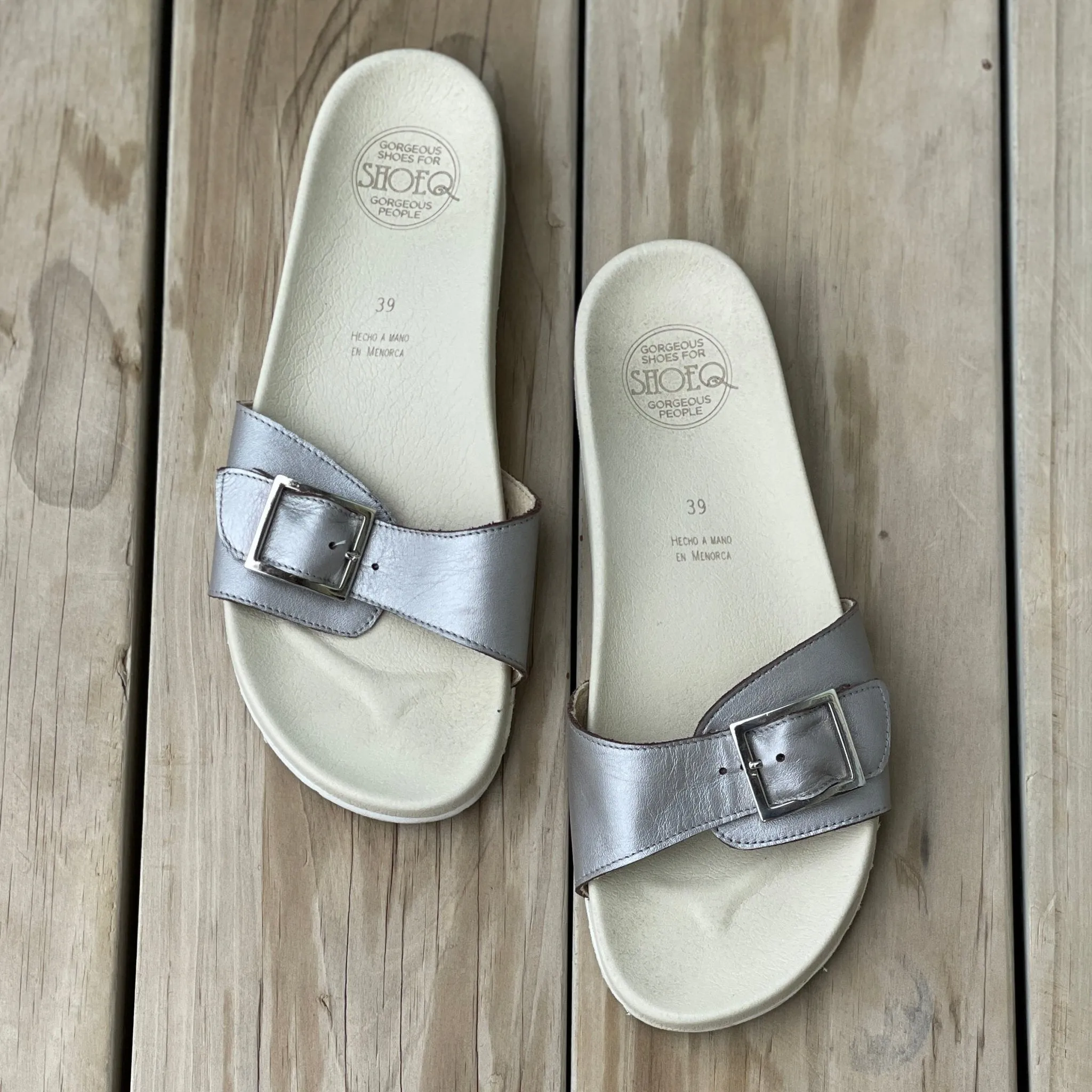 Sophia Slide in Platinum