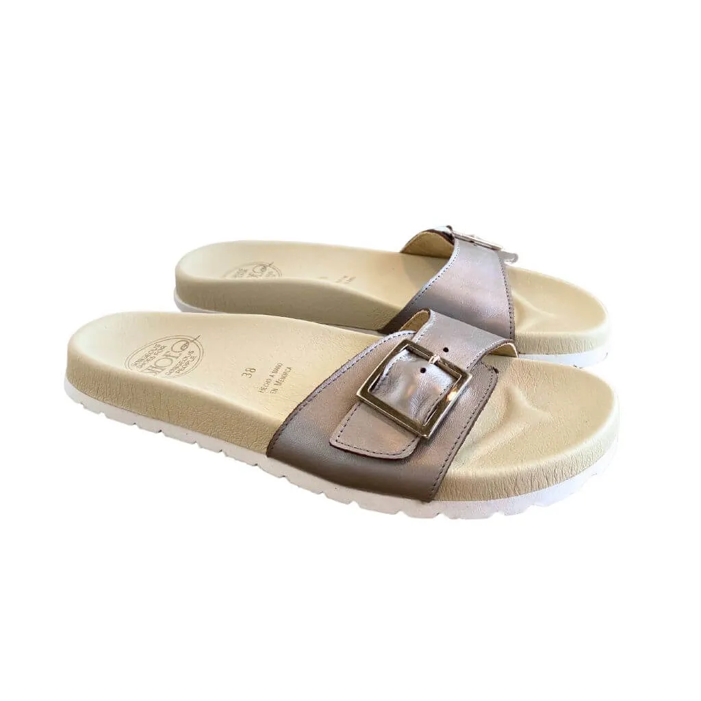 Sophia Slide in Platinum