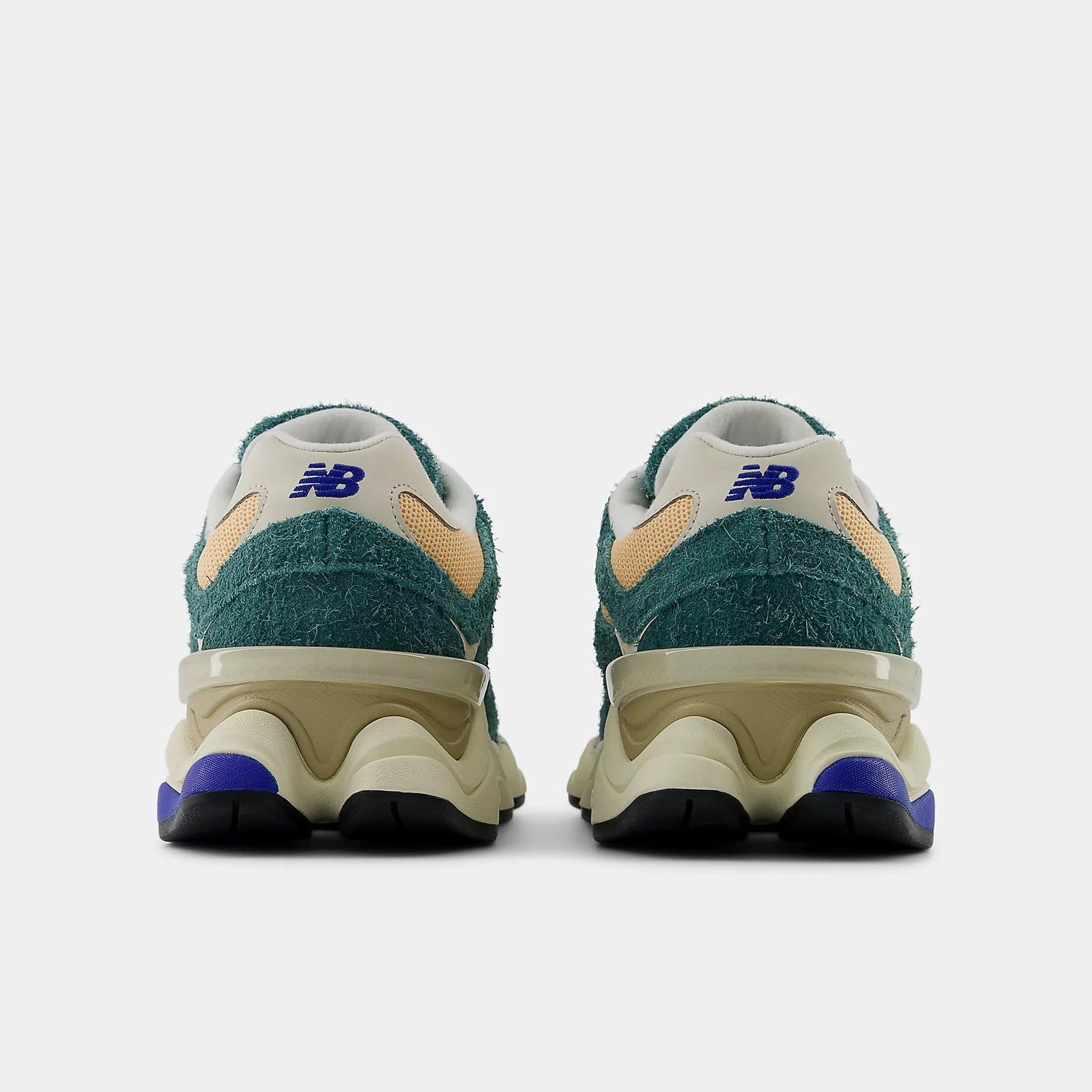 New Balance 9060 'New Spruce/Peach Blossom' Crisp Touch Casual Elegance