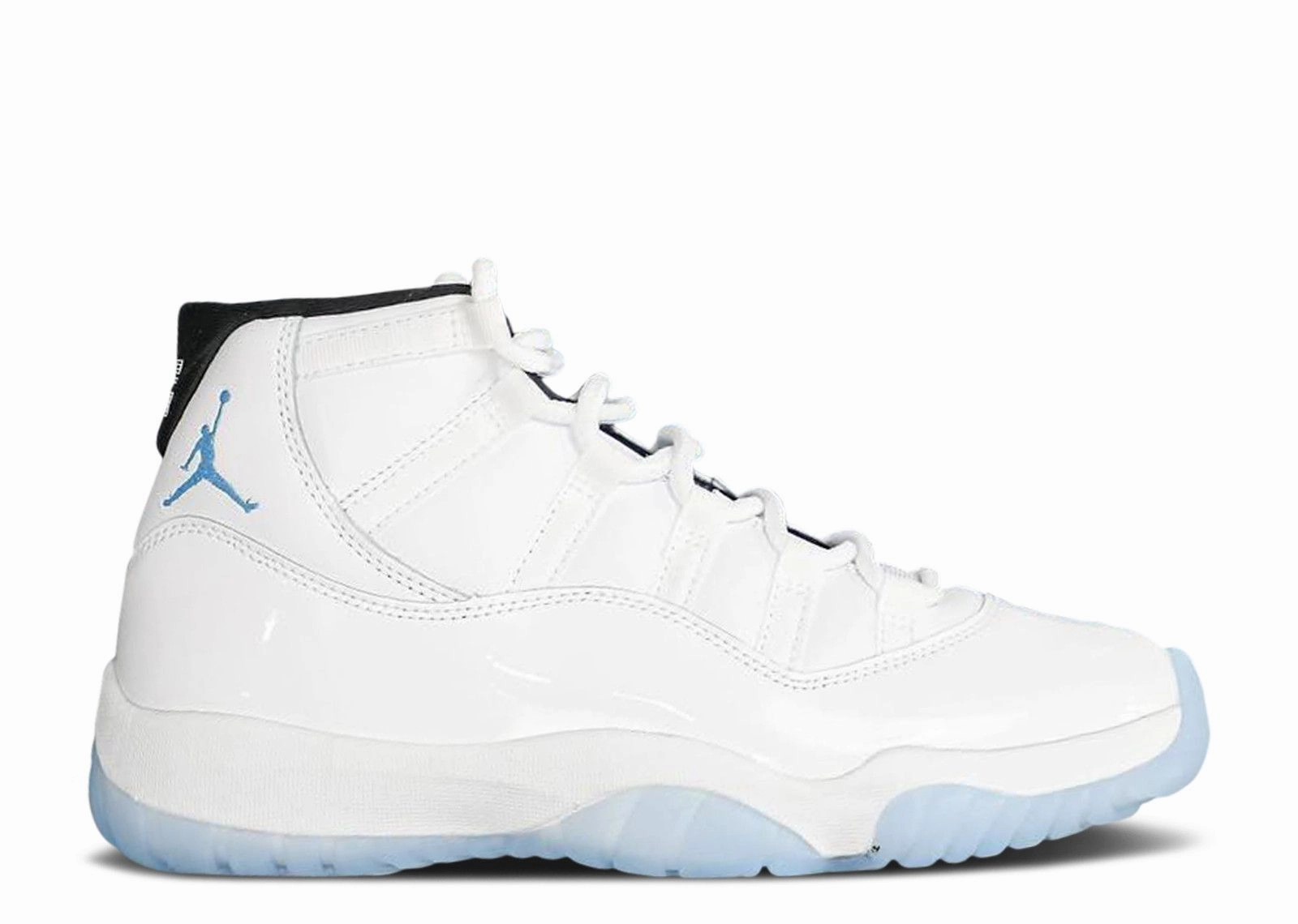 Air Jordan 11 Retro "Legend Blue" 2024 (Wilmington Location) running in a suspension bridge area shoes