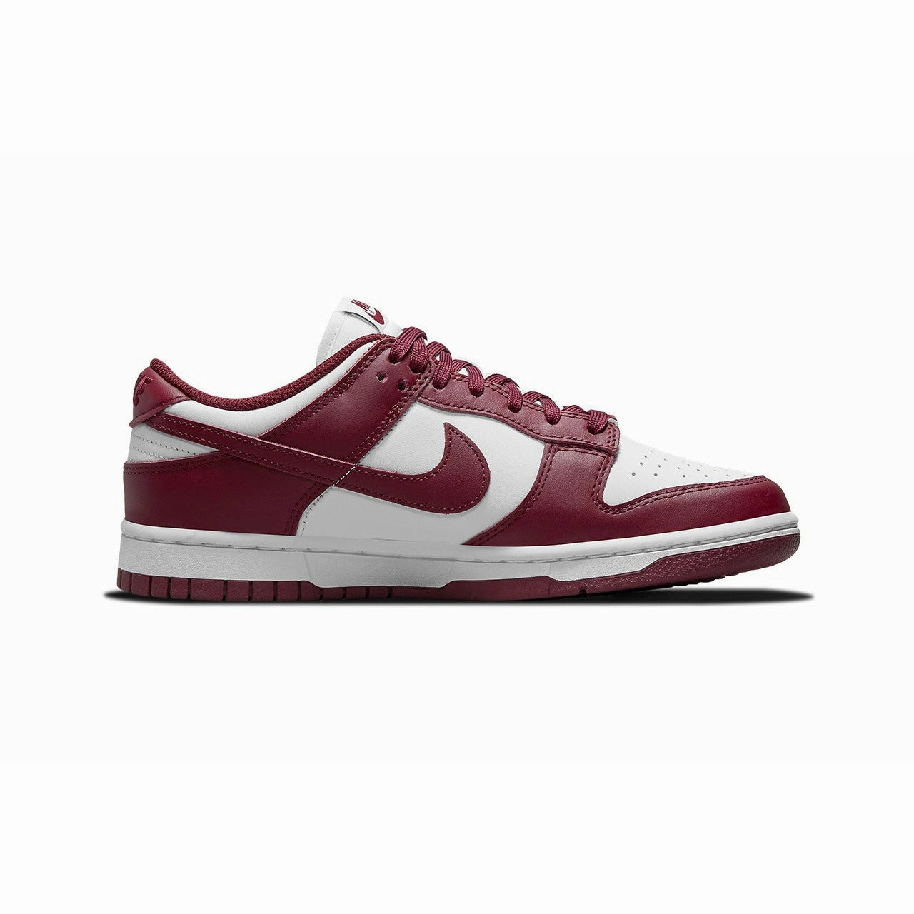 Dunk Low "Bordeaux" (Wmns) (2021) multi - terrain running shoes running in a softball field area shoes