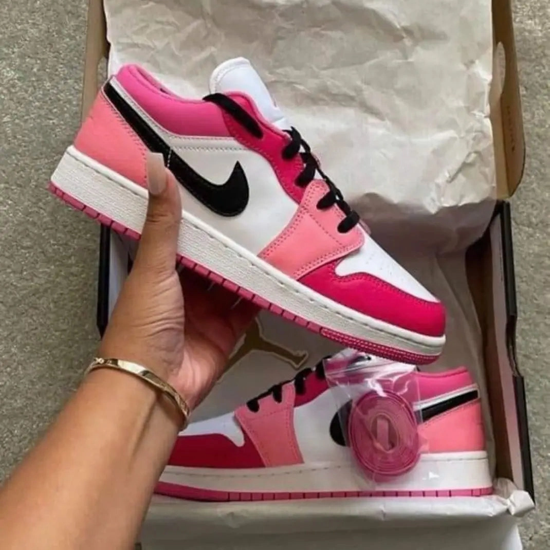 Jordan 1 Low Pink Red Smooth Motion
