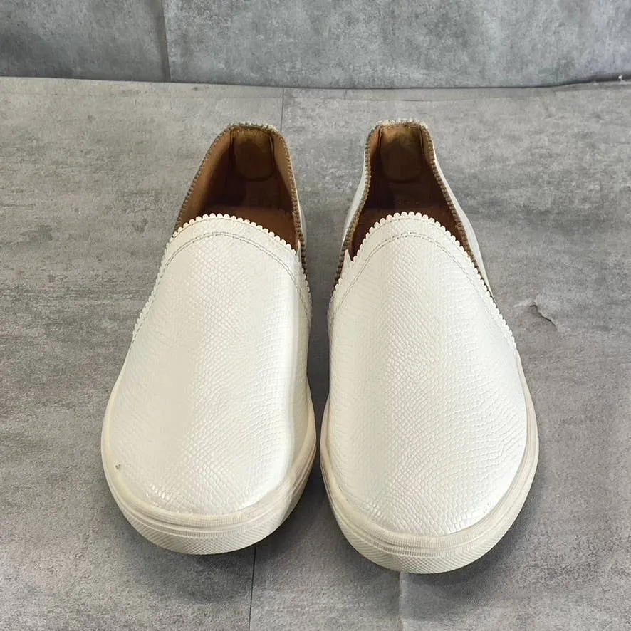 SUN STONE Women's White Snake Embossed Miriam Round-Toe Slip-On Sneakers SZ 6
