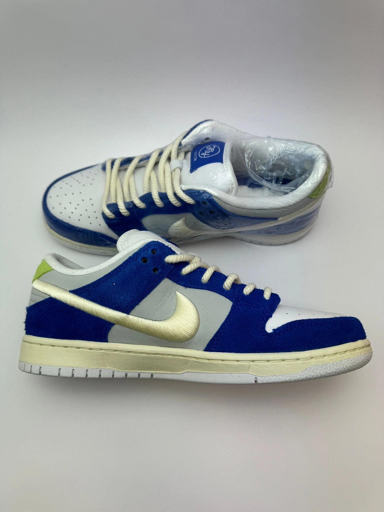 Nike SB Dunk Low Pro "Fly Streetwear Gardenia" marathoners' shoes
