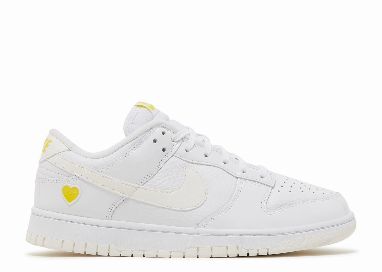 Wmns Nike Dunk Low "Valentine's Day Yellow Heart" (Myrtle Beach Location) occasional - use Lightweight Material