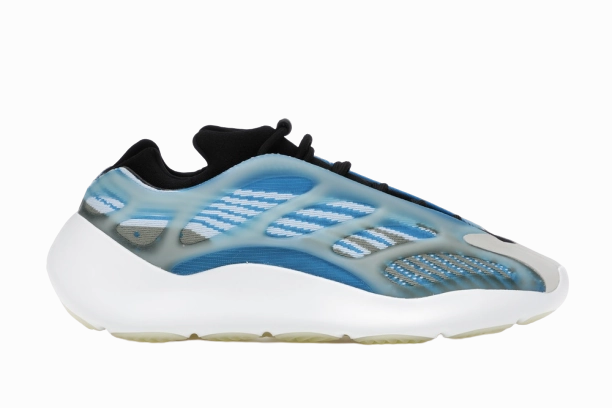 Relax Vibe YZY 700 V3 Arzareth