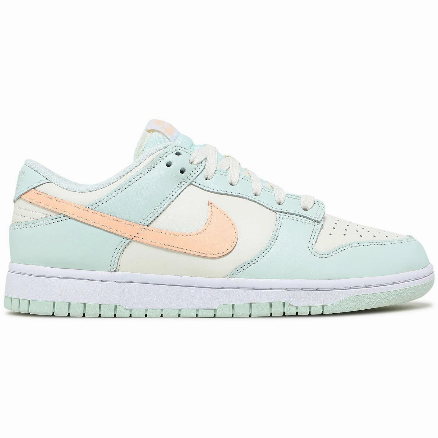 Dunk Low "Barely Green" (Wmns) (2021) Urban Workout running shoes for sprinters