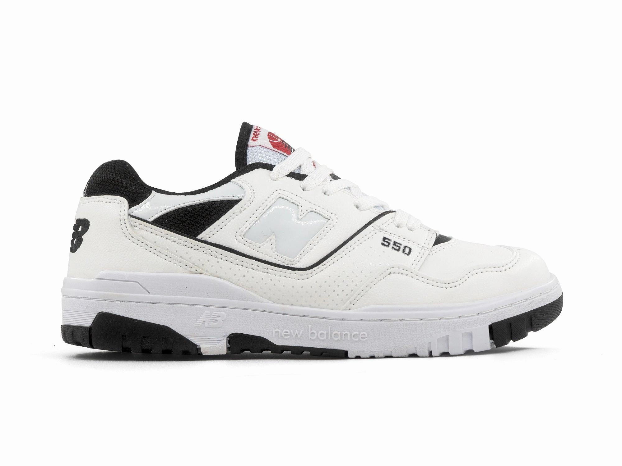 Tenis 550 Blanco Blanco Negro Traction lugs