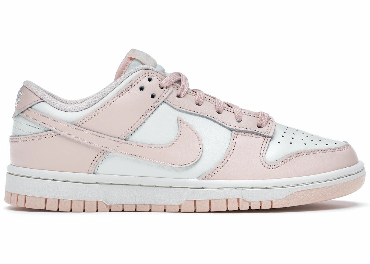 Nike Dunk Low Orange Pearl running in a levee area shoes Multi - surface