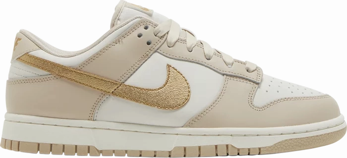 Dunk Low 'Gold Swoosh' humid cross - training ability