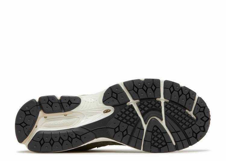 New Balance 2002R Olive Brown Cushioned Heel Cradle