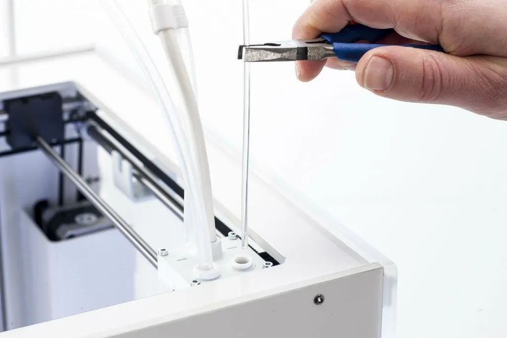 UltiMaker Cleaning Filament (10, 6" Strips/Qty 1)