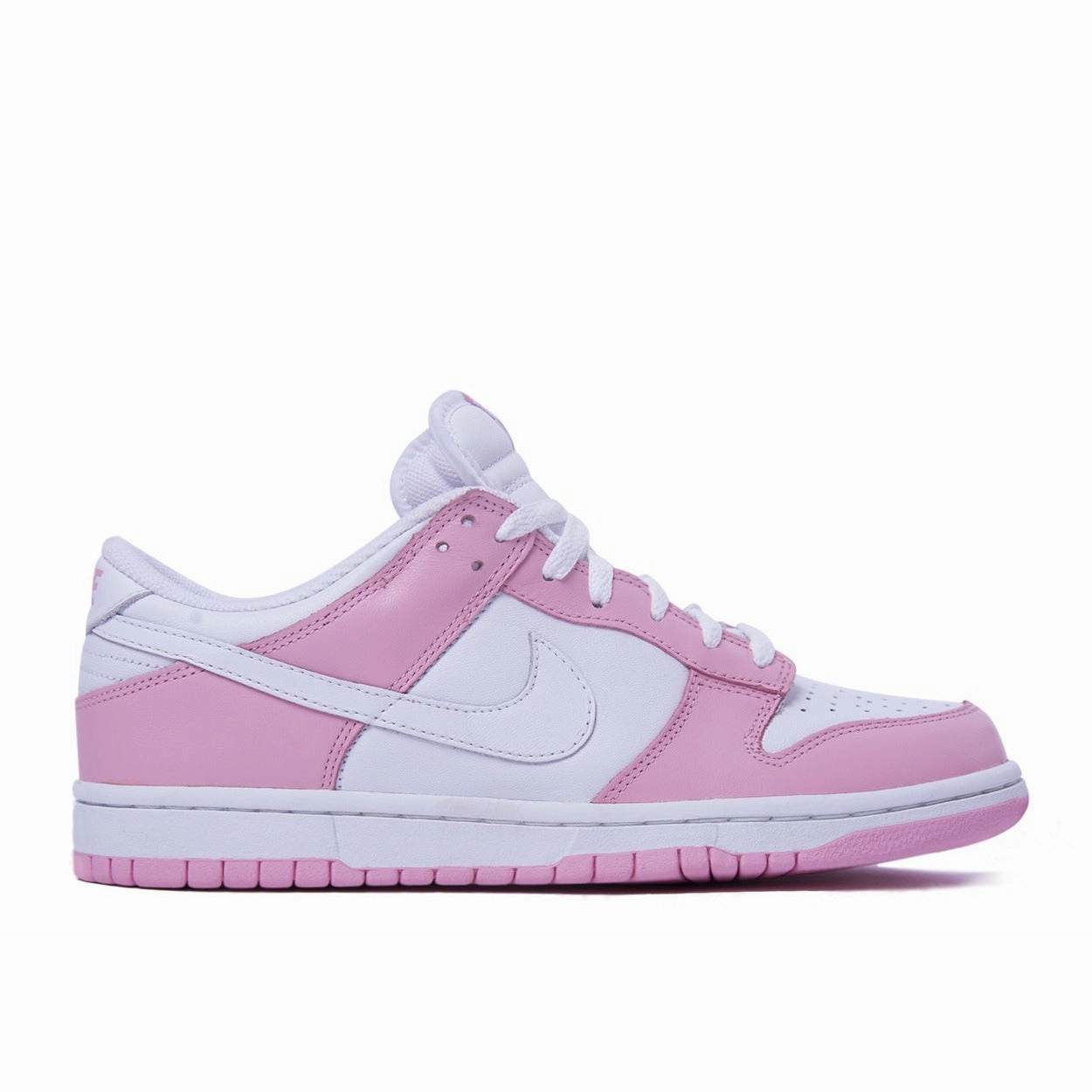 Dunk Low (Wmns) (2005) race - day