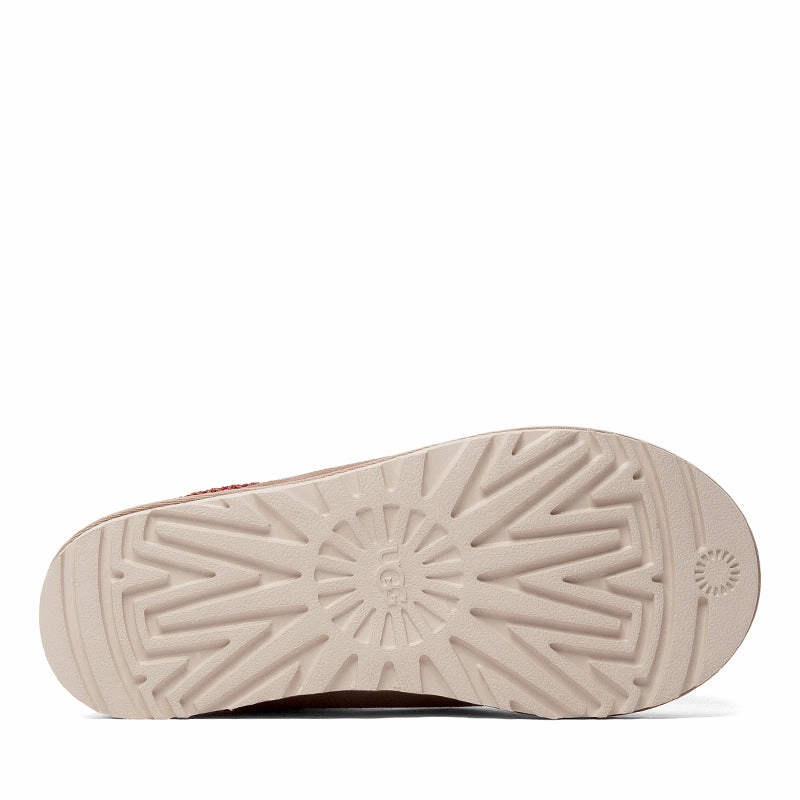 TASMAN II W Style Versatility