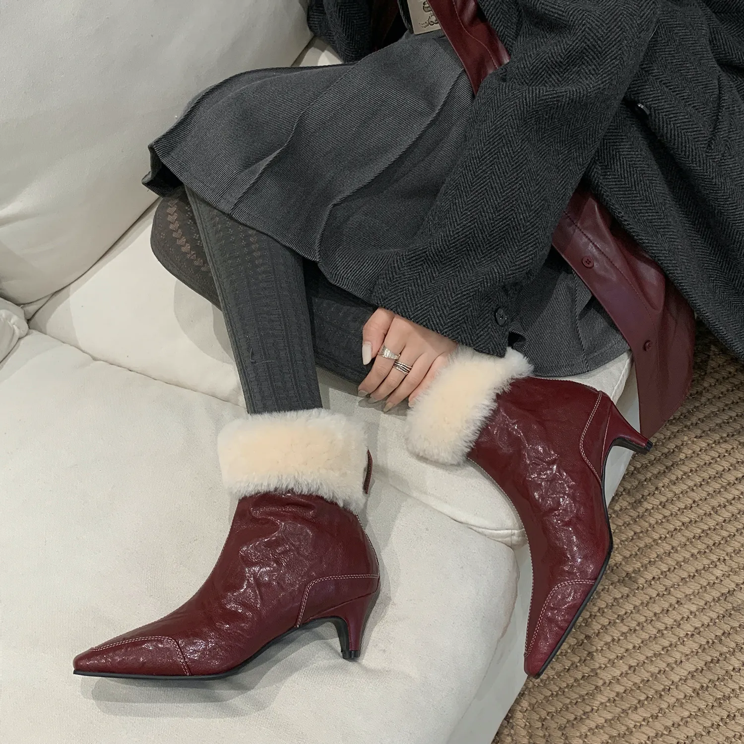 USS Shoes Ariana Women's With Warm Plush Leather Ankle Boots