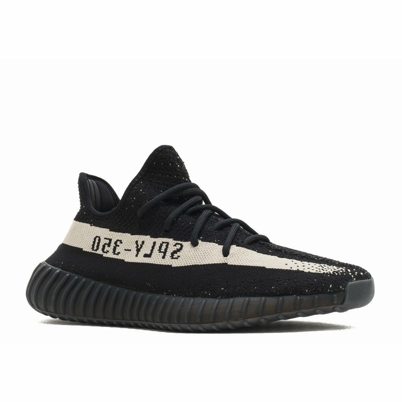 Yeezy Boost 350 V2 "Oreo" (2016/2022) Breathable Design