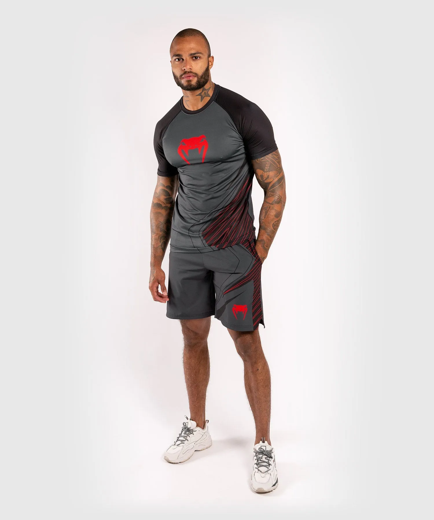 Venum Contender 5.0 Sport shorts - Black/Red