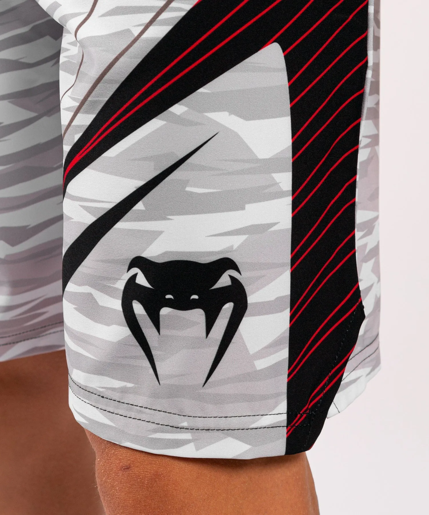 Venum Contender 5.0 Sport shorts - White/Camo
